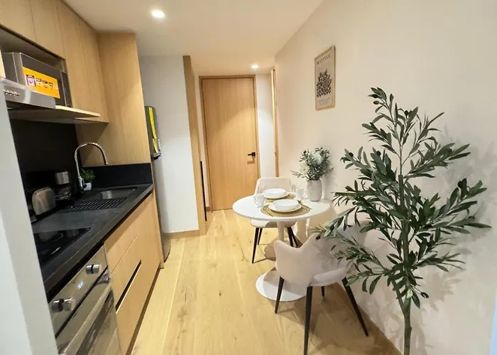 Skyline 41 Luxury Executive Loft